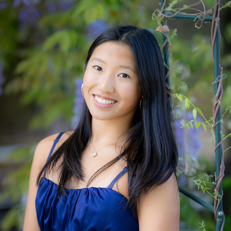 Agnes Q Headshot