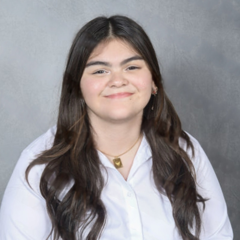 Katherine Q Headshot